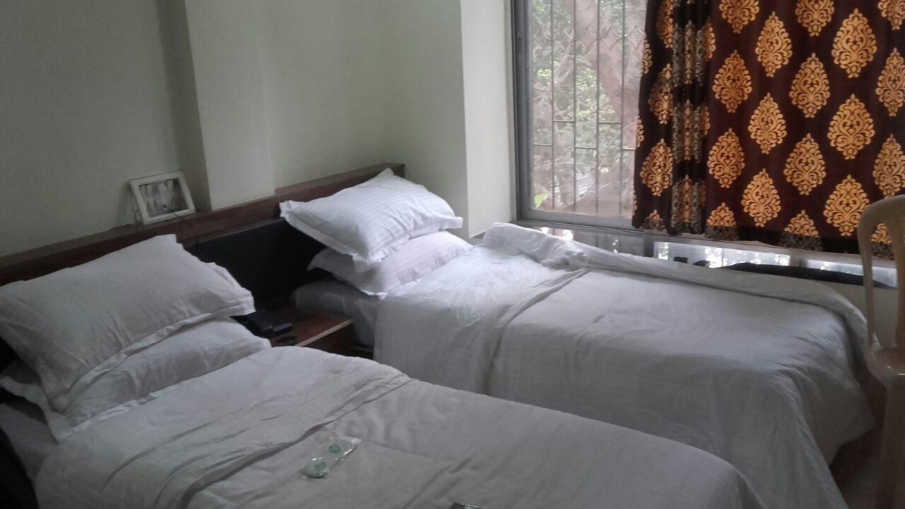 孟买 Akshara Residency酒店 外观 照片